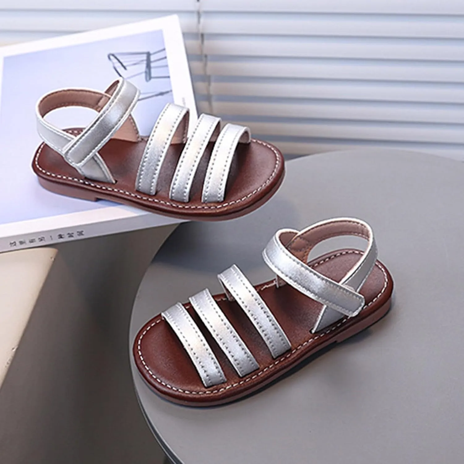 2025 Girls Casual Sandals Fashion Outdoor Sport Walking Footwear with Ankle Strap Summer Slip-On Beach Vacation Slides Comfortable Cute Kids Open Toe Slippers Breathable Dressy Party Dance Shoes