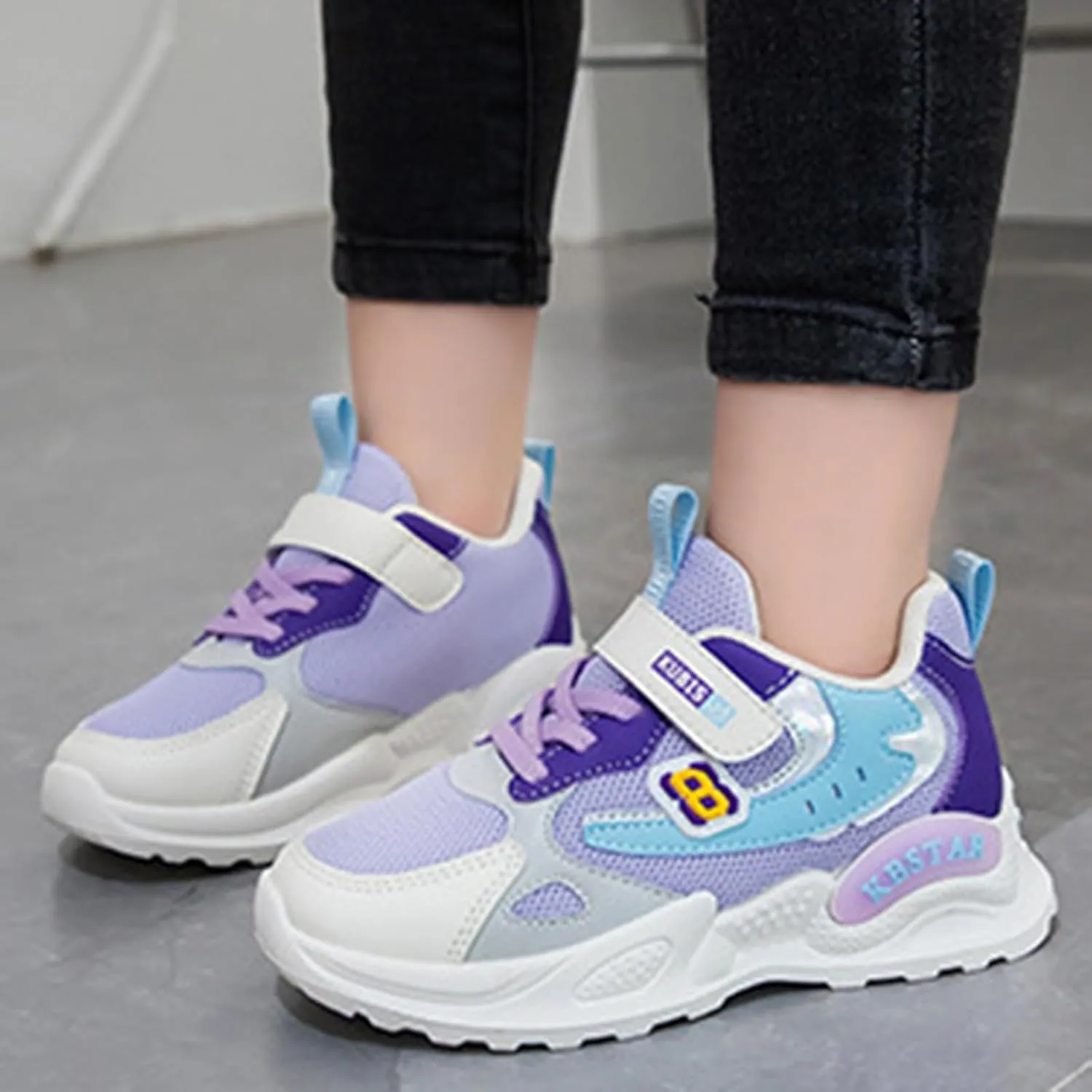 2025 Girls Casual Shoes Comfortable Soft Sole Sport Sneakers Breathable Mesh Non-Slip Walking Footwear Summer Cute Kids Loafer Shoe Indoor/Outdoo Fashion Lace Up Run Vacation Slippers