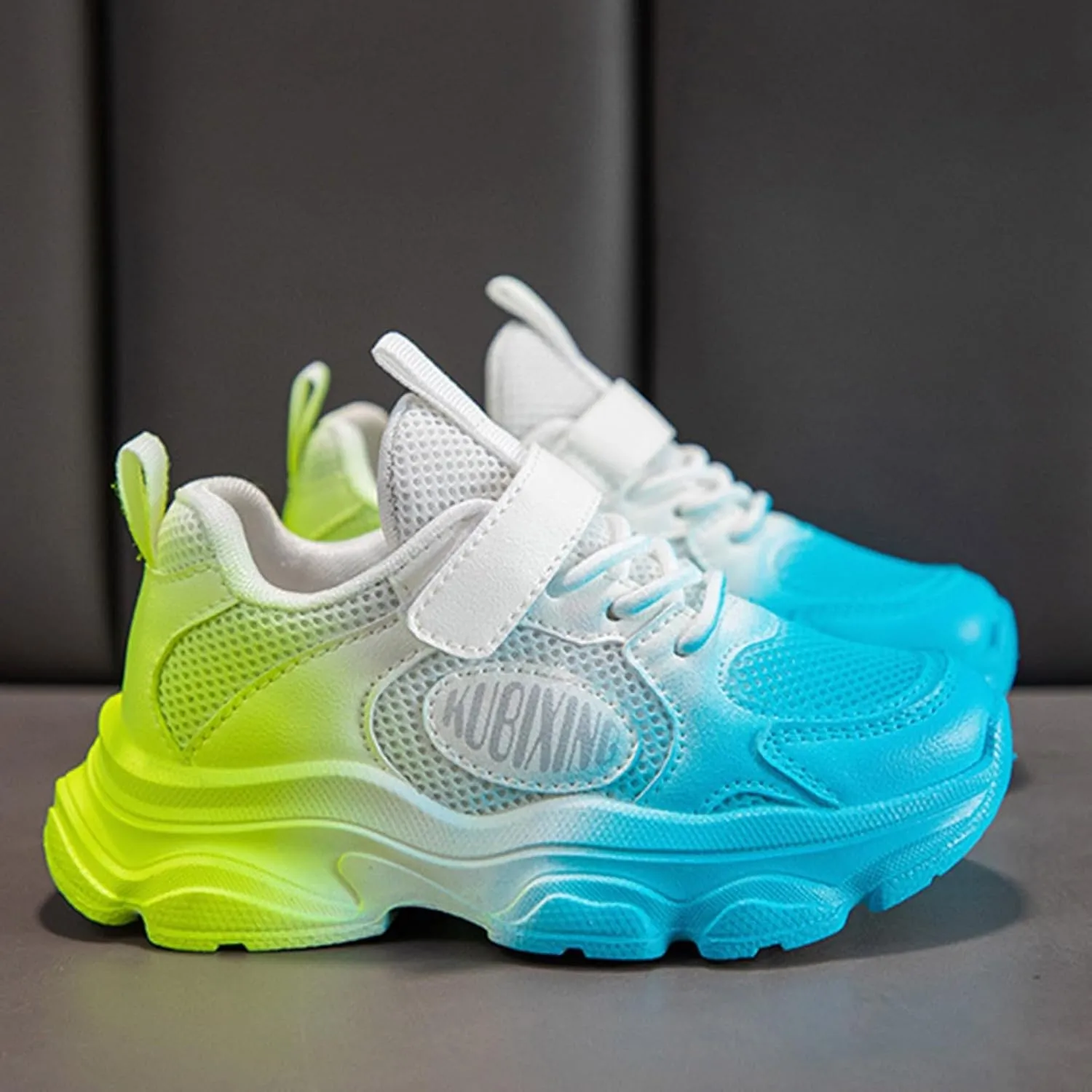 2025 Girls Casual Shoes Comfortable Soft Sole Sport Sneakers Breathable Mesh Non-Slip Walking Footwear Summer Cute Kids Loafer Shoe Indoor/Outdoo Fashion Lace Up Run Vacation Slippers