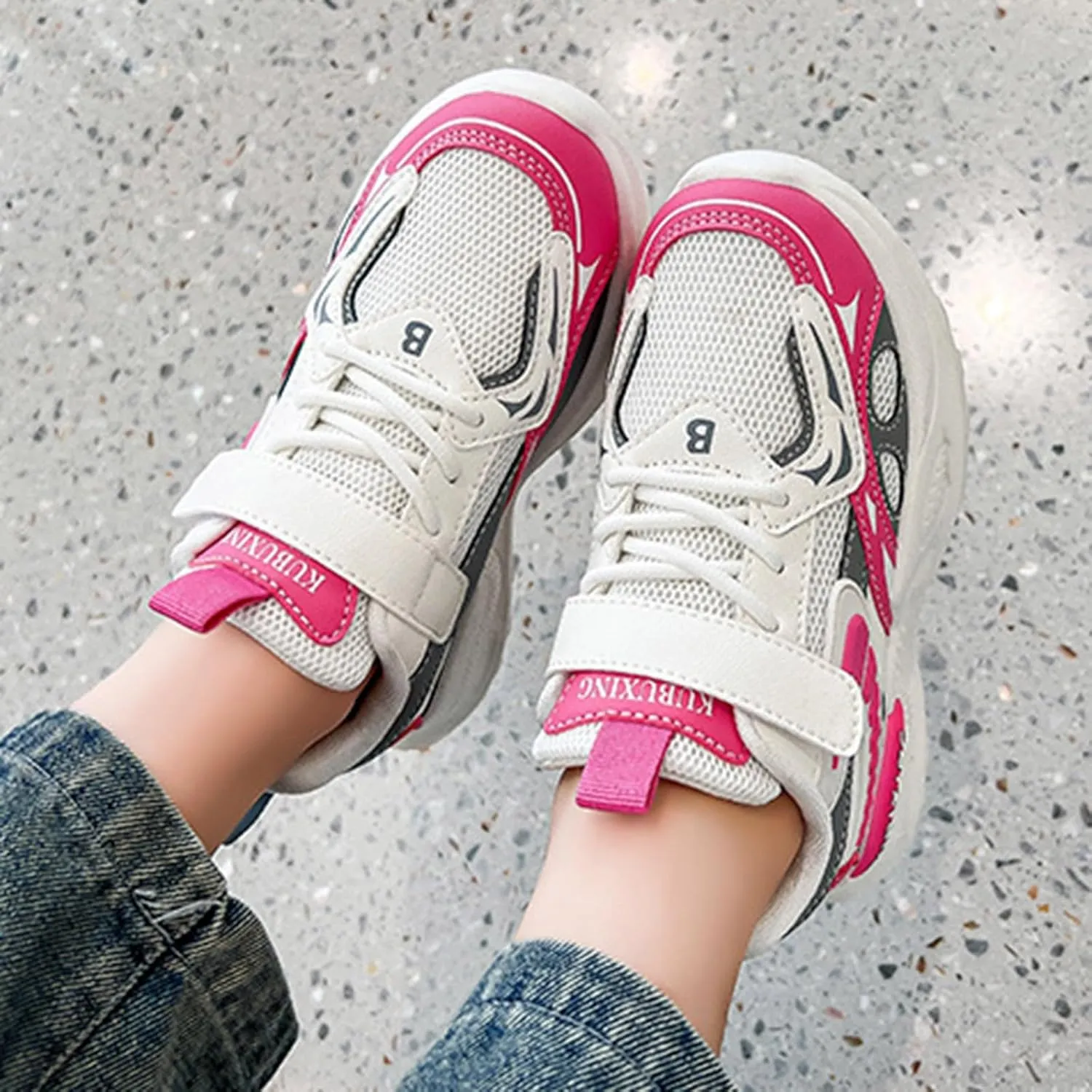2025 Girls Casual Shoes Comfortable Soft Sole Sport Sneakers Breathable Mesh Non-Slip Walking Footwear Summer Cute Kids Loafer Shoe Indoor/Outdoo Fashion Lace Up Run Vacation Slippers