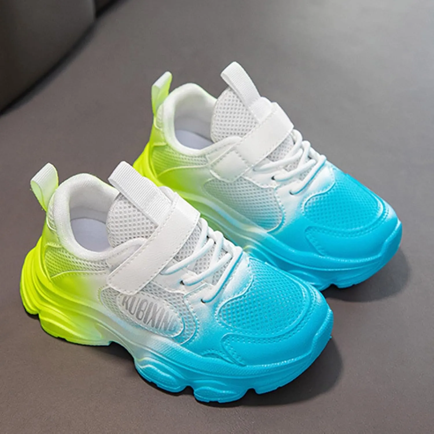 2025 Girls Casual Shoes Comfortable Soft Sole Sport Sneakers Breathable Mesh Non-Slip Walking Footwear Summer Cute Kids Loafer Shoe Indoor/Outdoo Fashion Lace Up Run Vacation Slippers