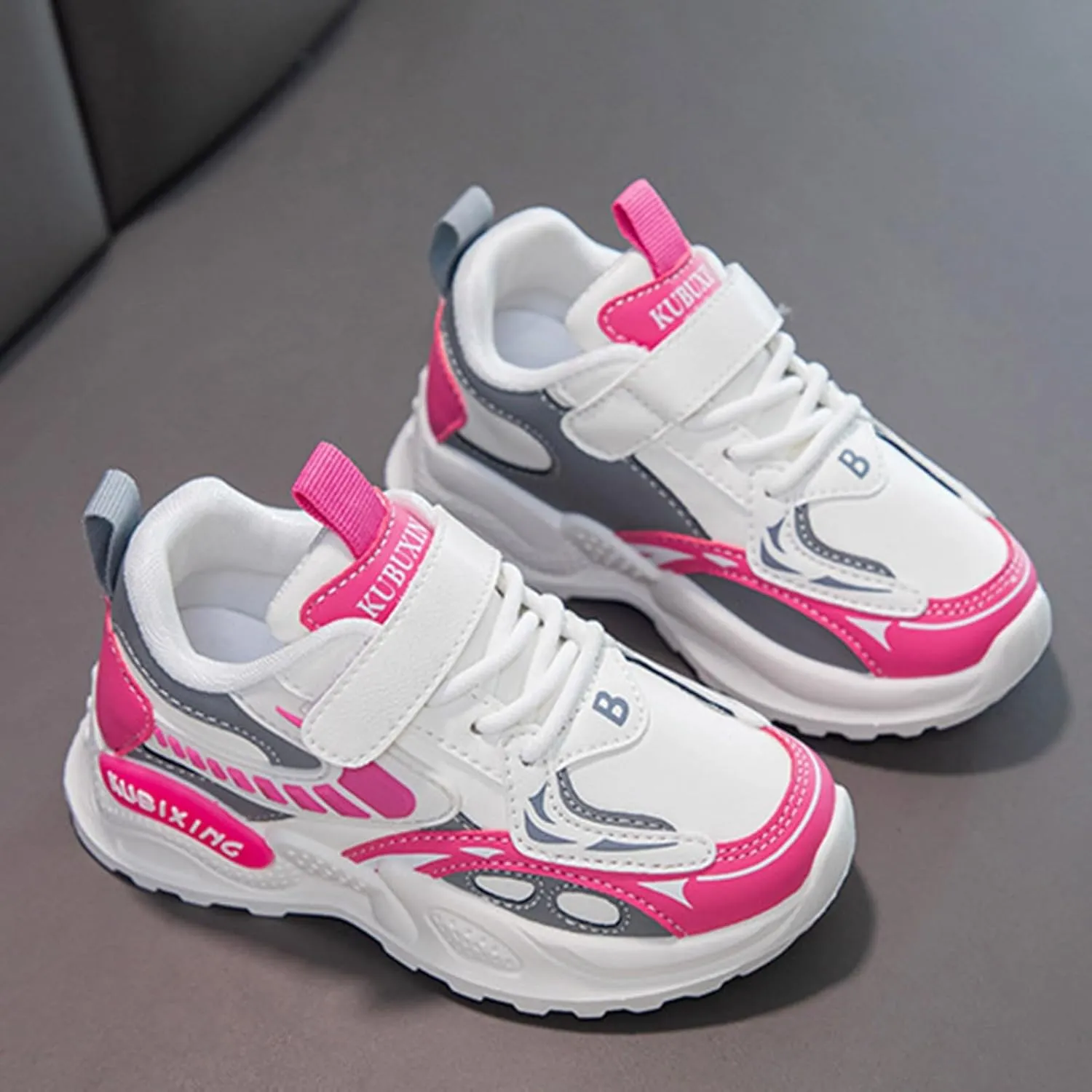 2025 Girls Casual Shoes Comfortable Soft Sole Sport Sneakers Breathable Mesh Non-Slip Walking Footwear Summer Cute Kids Loafer Shoe Indoor/Outdoo Fashion Lace Up Run Vacation Slippers