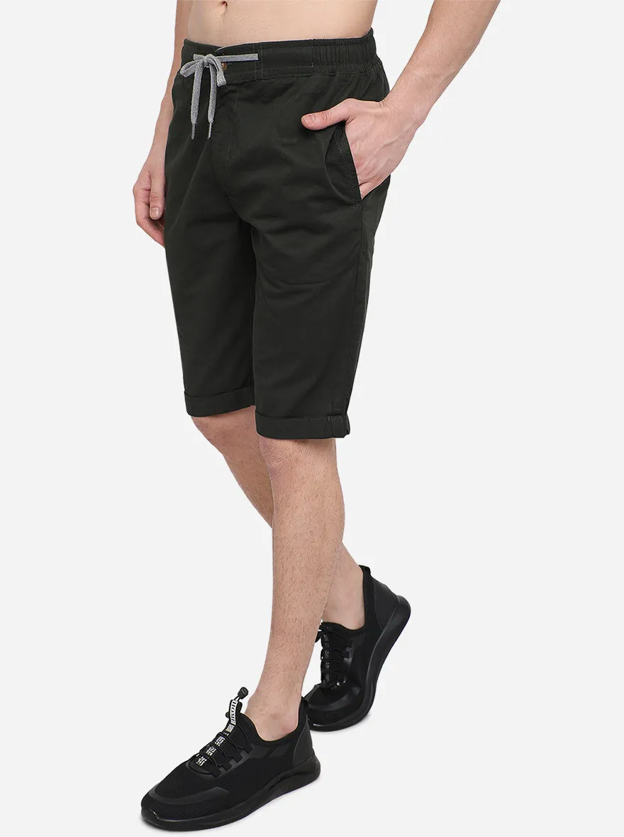 Dark Green Printed Regular Fit Capri | JadeBlue