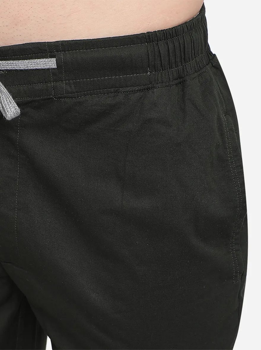 Dark Green Printed Regular Fit Capri | JadeBlue