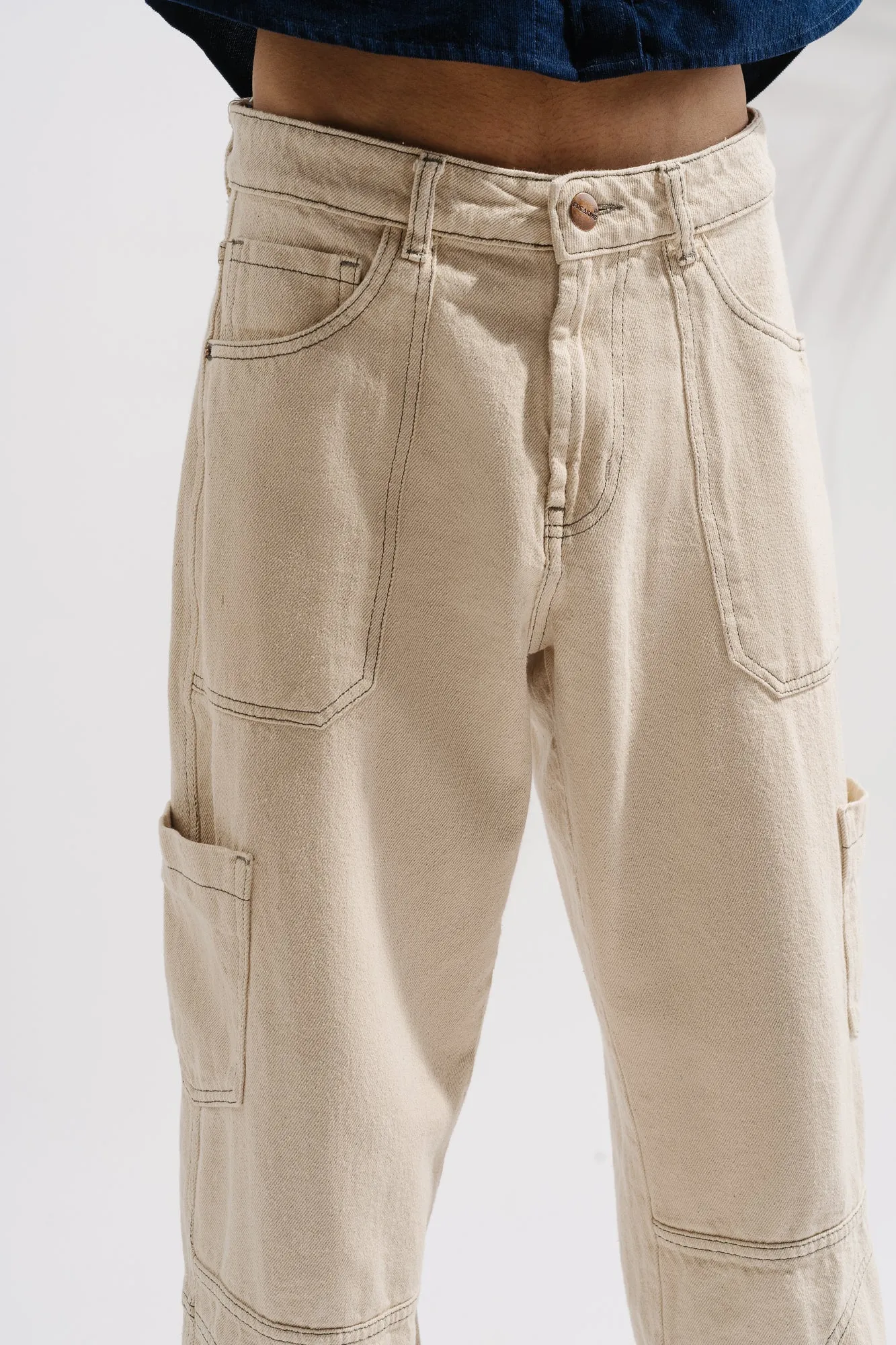 Ecru Contrast Cargo Men's Wide Jeans