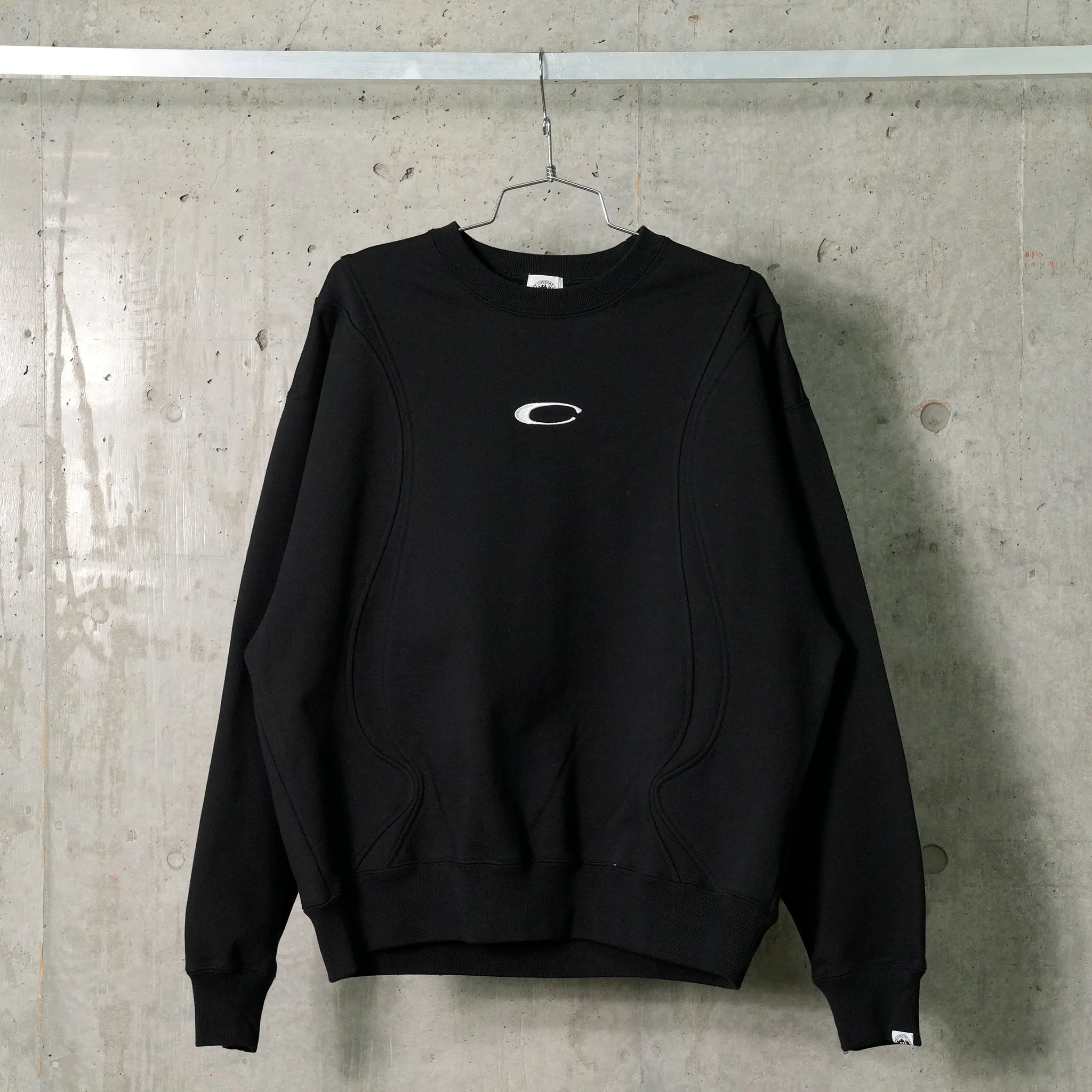 EMBROIDERE LOGO SWITCHING COTTON SWEATSHIRT / BLACK