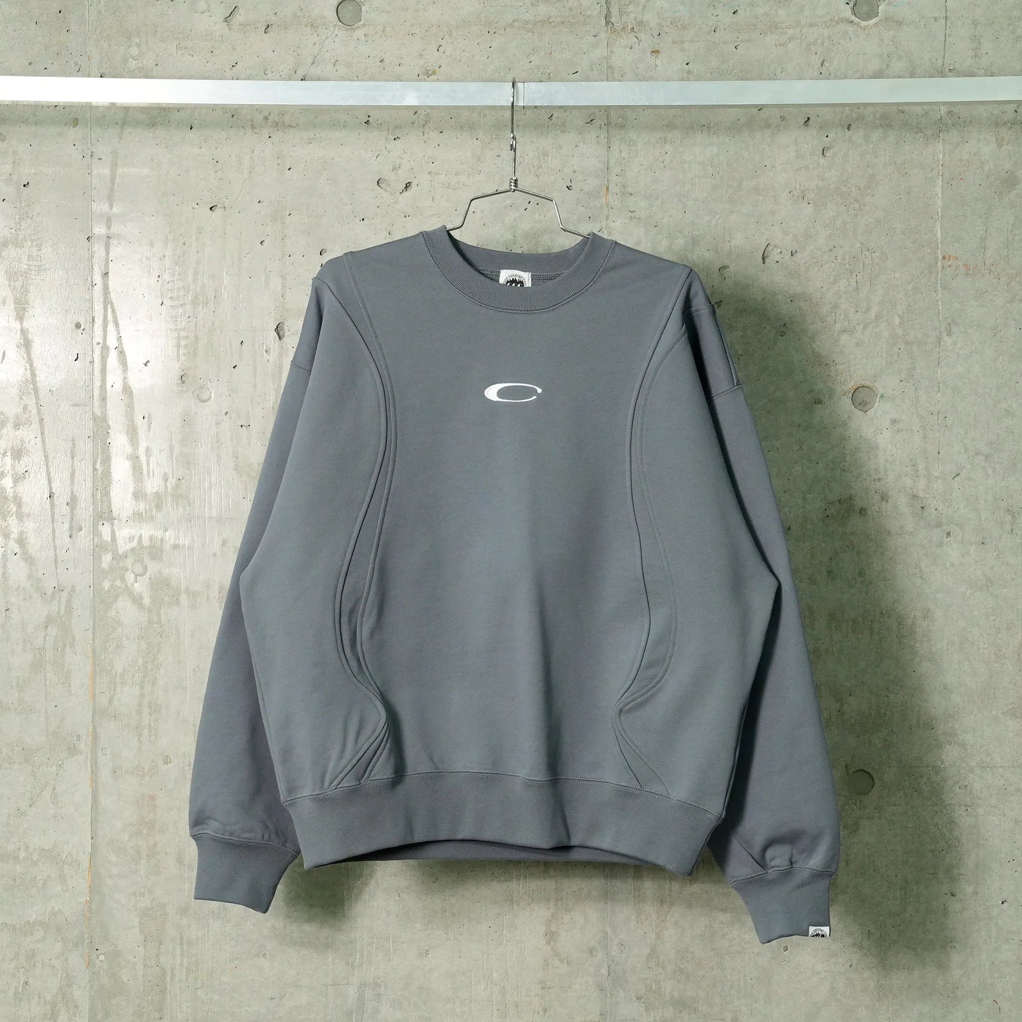 EMBROIDERE LOGO SWITCHING COTTON SWEATSHIRT / DEEP BLUE