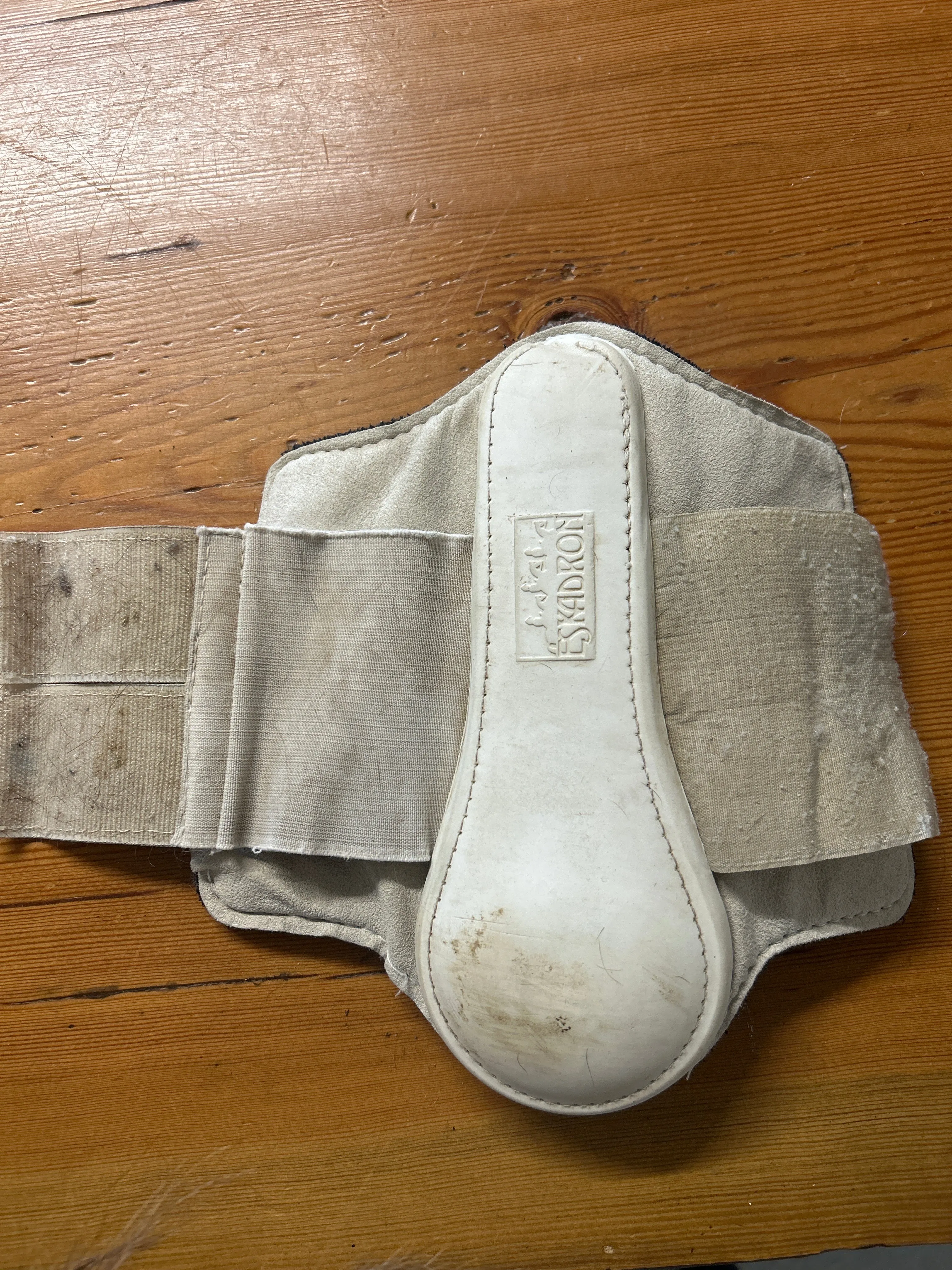 Eskadron Pikosoft Tendon Boots