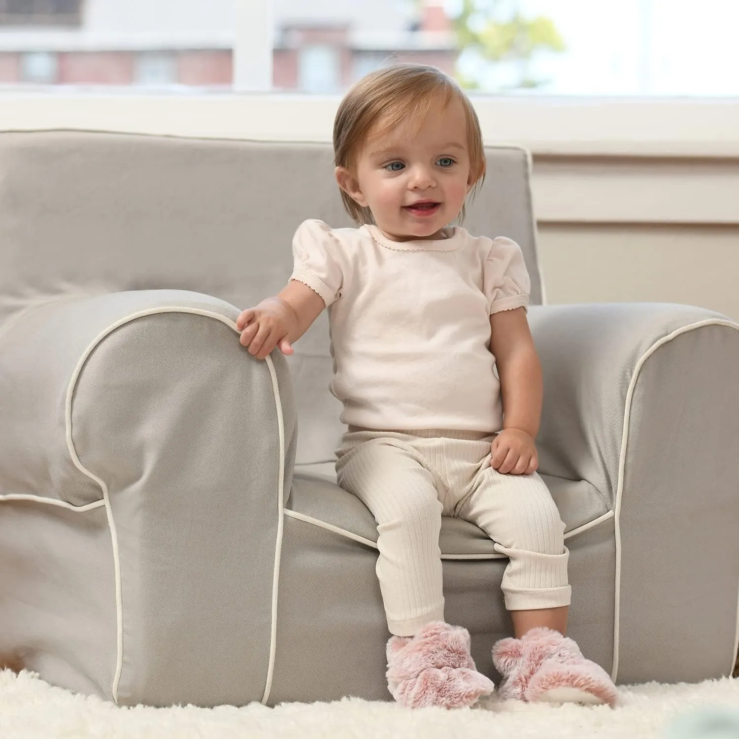 Fruit of the Loom Cozy Thermal Wrap Booties with Non-Skids for Baby Girls, Boys, Unisex