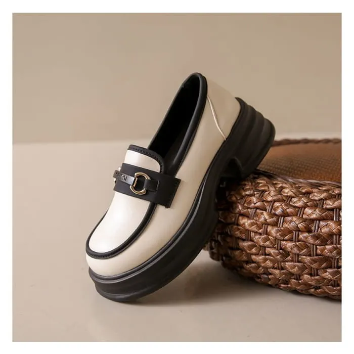 Lettering Buckled Loafers