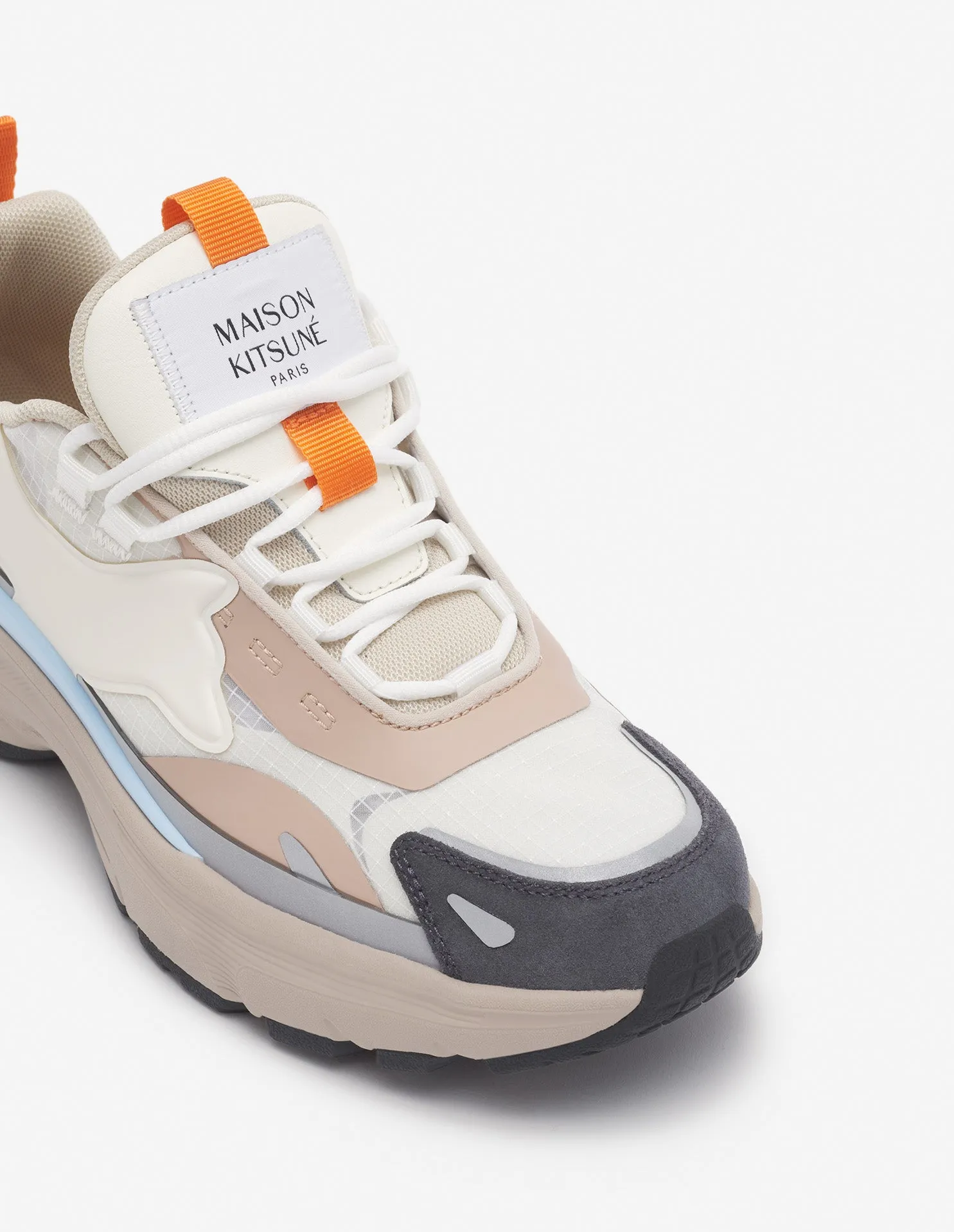 "SORA" RUNNERS ACER LEAF