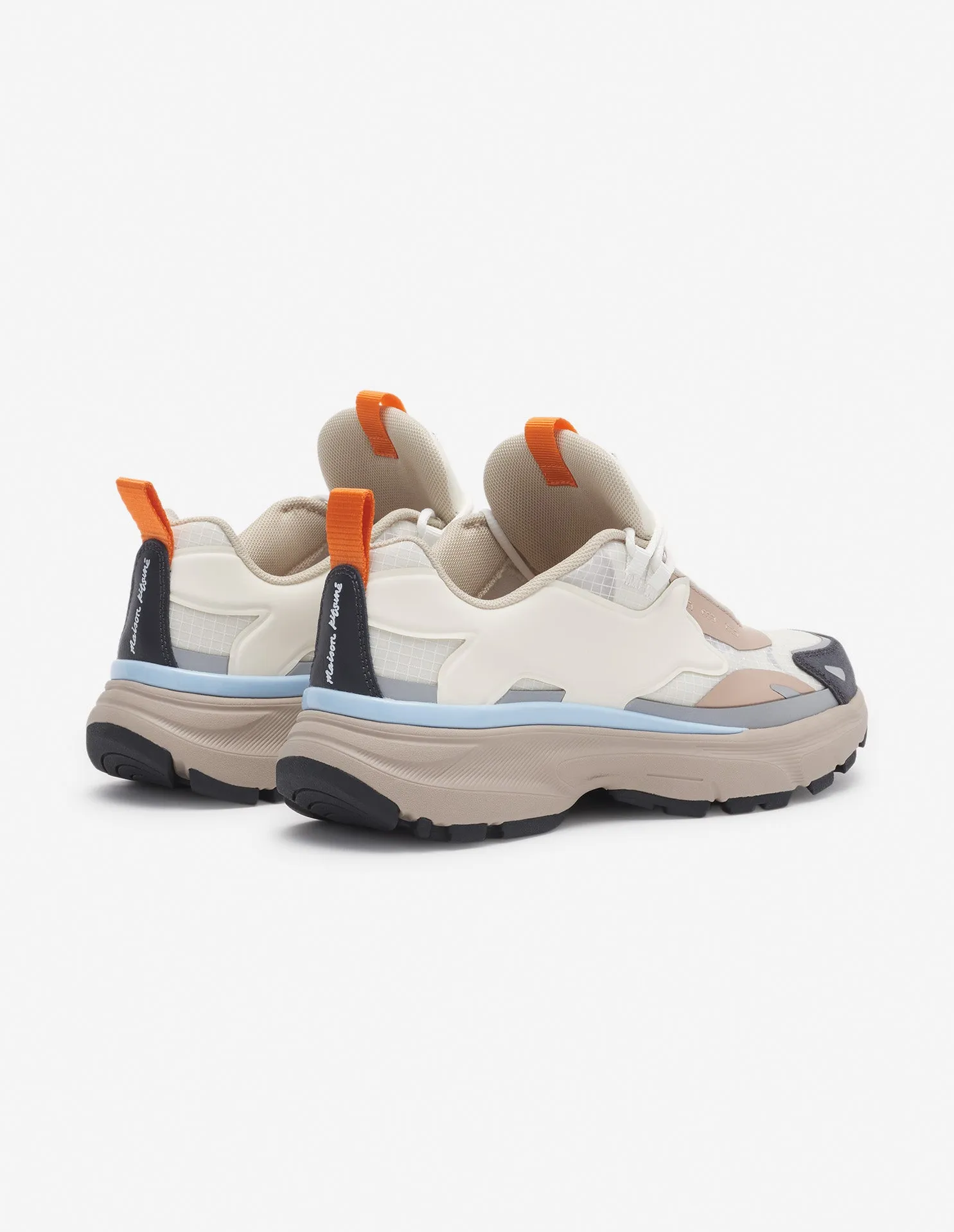"SORA" RUNNERS ACER LEAF