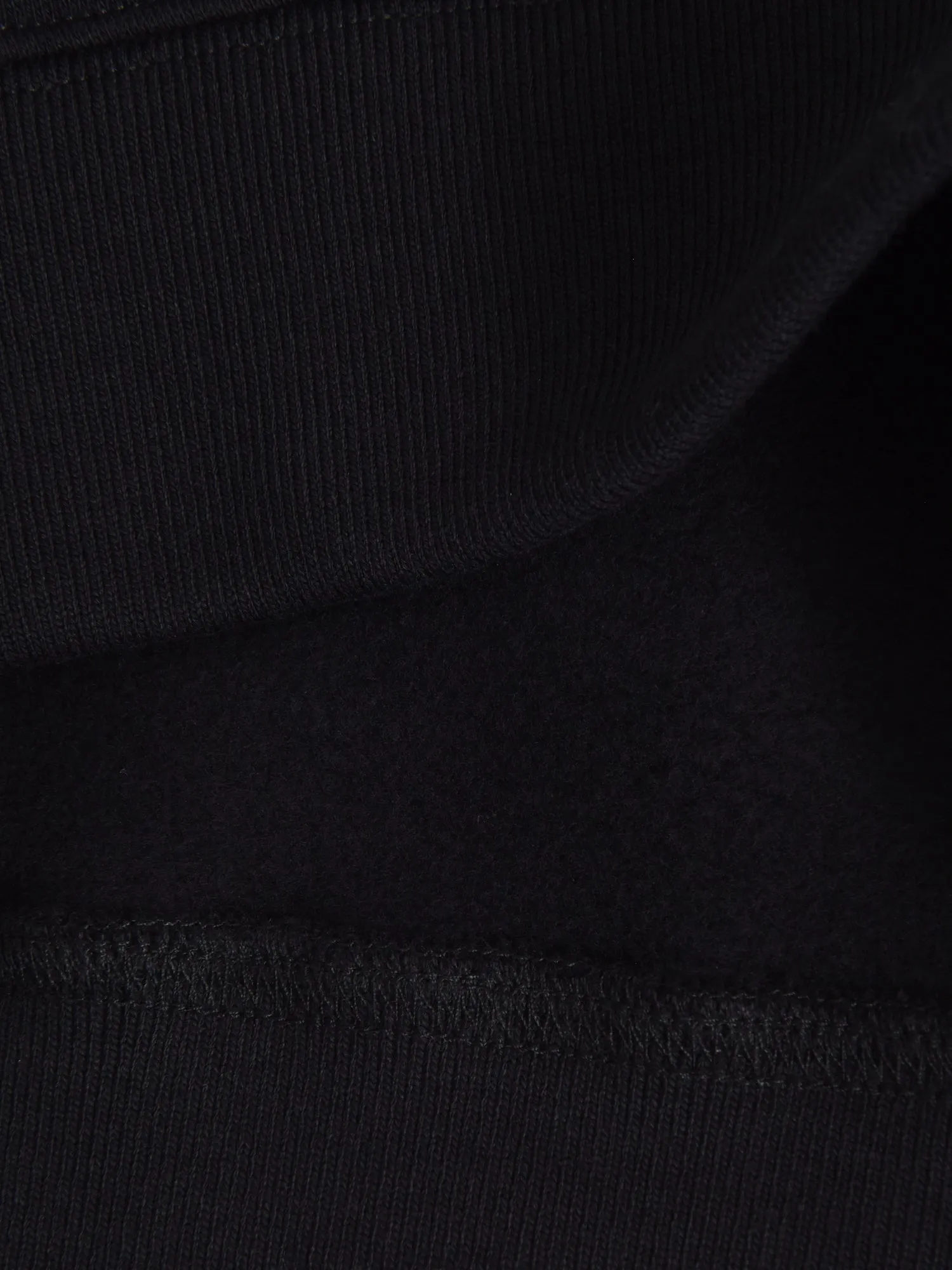 SPEEDY FOX PATCH COMFORT SWEATSHIRT_BLACK