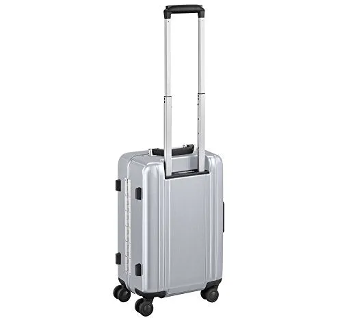 Zero Halliburton Classic Polycarbonate 2.0 19" Carry On 4-Wheel Spinner in Black